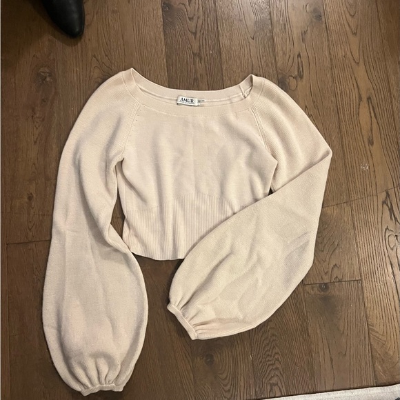 AMUR Forrest Sweater in Ecru - Picture 5 of 6